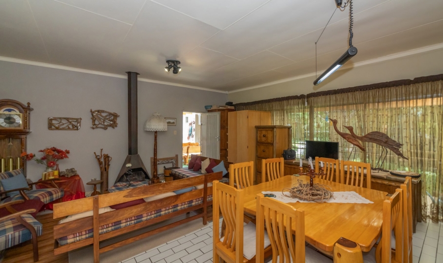 5 Bedroom Property for Sale in Jordania Free State